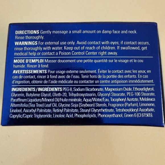 ZO Skin Health Exfoliating Polish - Picture 2 of 4